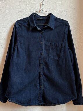Uniqlo Lightweight Dark Denim Button Up Shirt